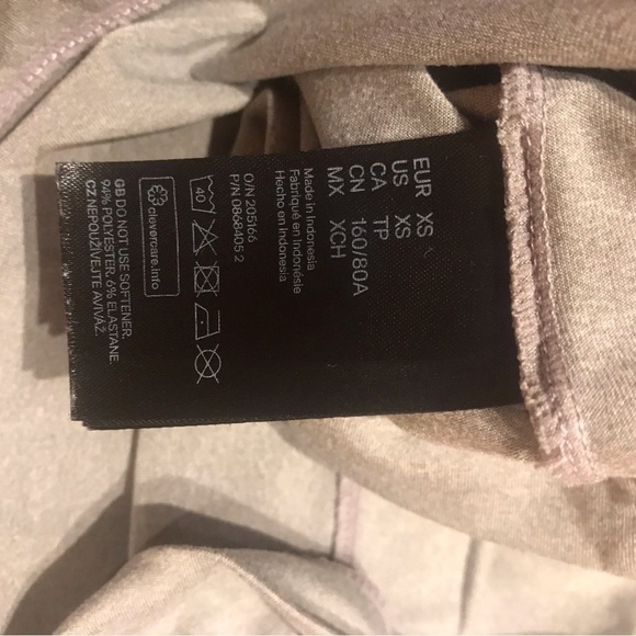 3/15$ H&M crop top - Picture 5 of 5